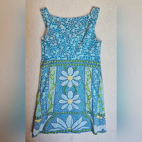 Lilly Pulitzer Sleeveless Mosaic Blue Floral Shift Dress Size 2 - Picture 2 of 3